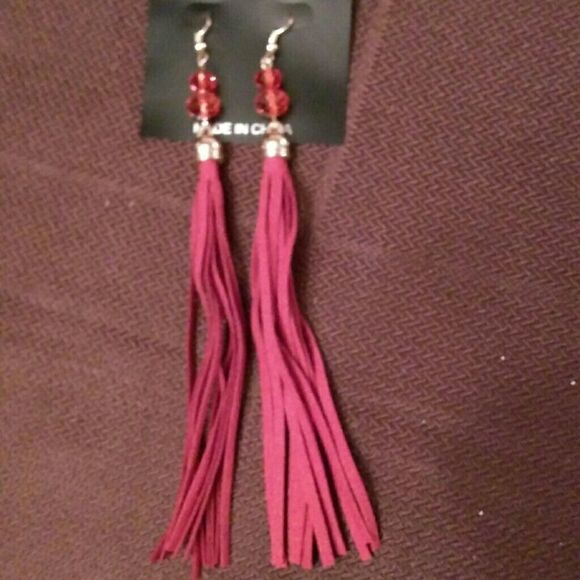 ⬇️⬇️⬇️Rhinestone and Faux Suede Tassel Earrings - Picture 1 of 2